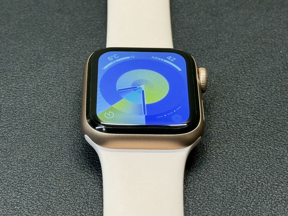 即決 初めての方もオススメ Apple Watch SE 40mm ゴールド 即決 初めての方もオススメ Apple Watch SE 40mm ゴールド