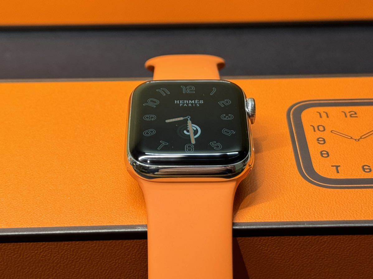 ☆即決 純正オレンジバンド Apple watch エルメス シリーズ5 アップルウォッチ HERMES Series5 40mm ステンレス GPS+Cellular 645 ☆即決 純正オレンジバンド Apple watch エルメス シリーズ5 アップルウォッチ HERMES Series5 40mm ステンレス GPS+Cellular 645