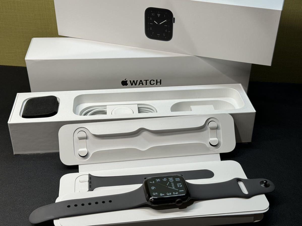 即決 美品 Apple Watch series5 Edition ブラックチタニウム 即決 美品 Apple Watch series5 Edition ブラックチタニウム