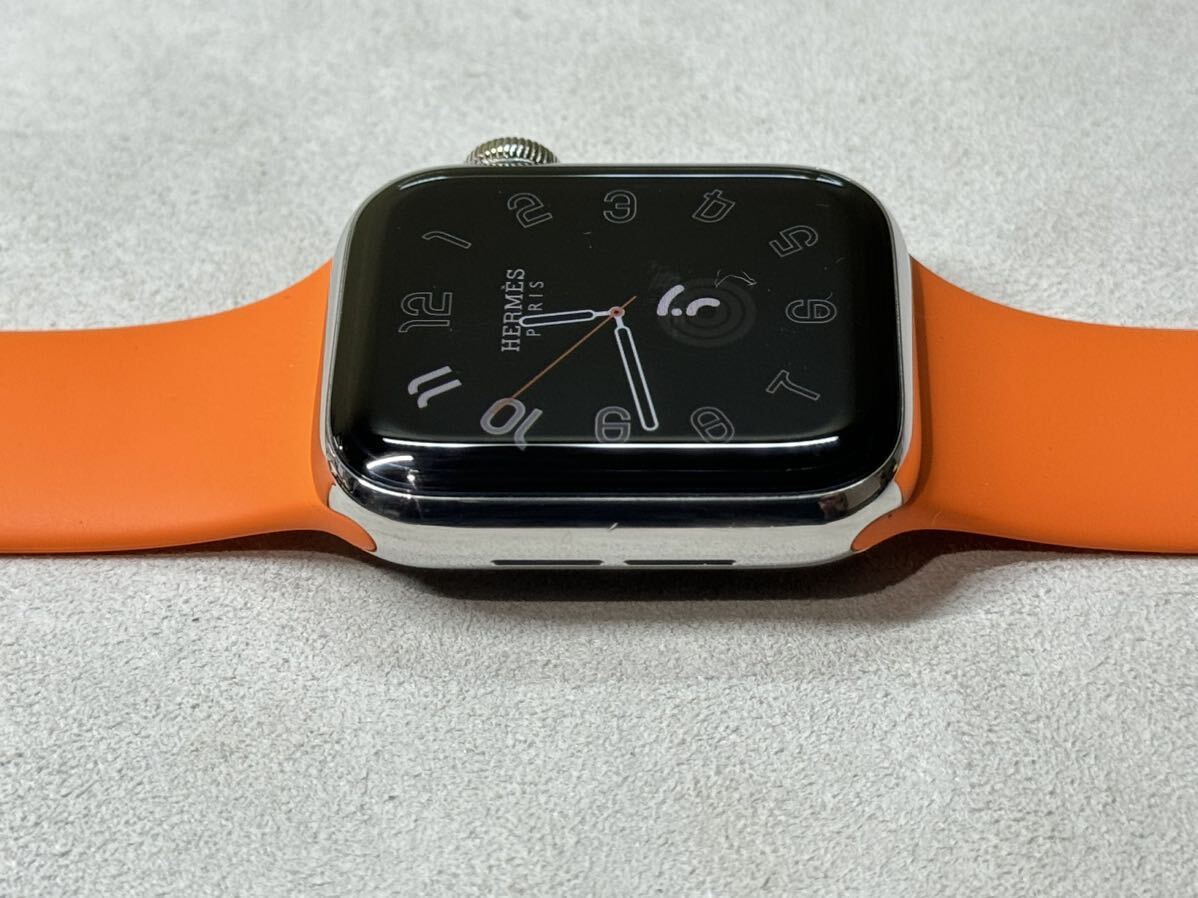 即決 エルメス純正オレンジバンド Apple watch シリーズ5 即決 エルメス純正オレンジバンド Apple watch シリーズ5