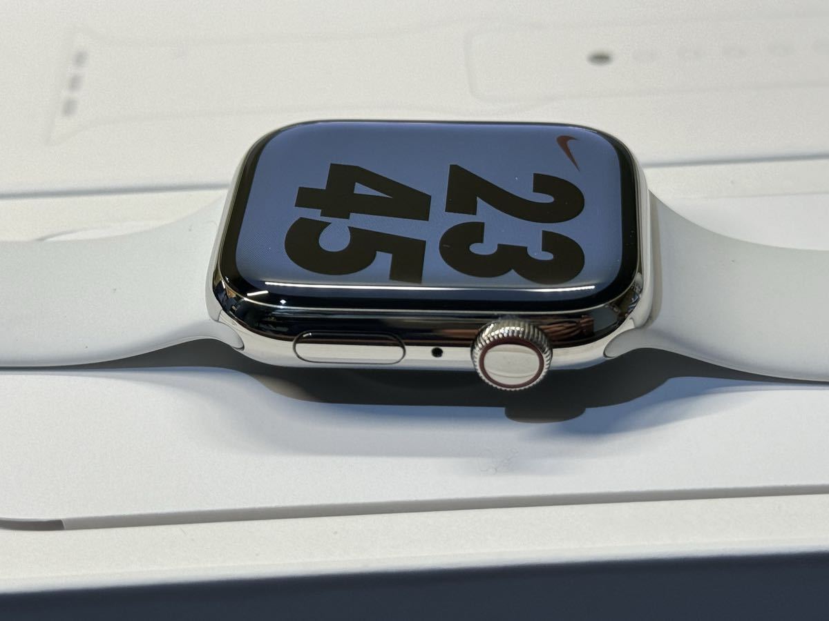 ☆即決 美品 バッテリー100% Series8 Apple Watch 45mm シルバーステンレス アップルウォッチ GPS+Cellularモデル シリーズ8 377_画像4