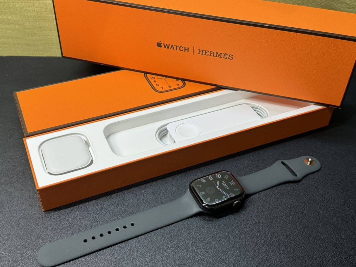 ☆即決 美品 バッテリー99% Apple Watch series8 HERMES 45mm アップルウォッチ エルメス Cellular 黒 ブラックステンレス シリーズ8 521の画像2