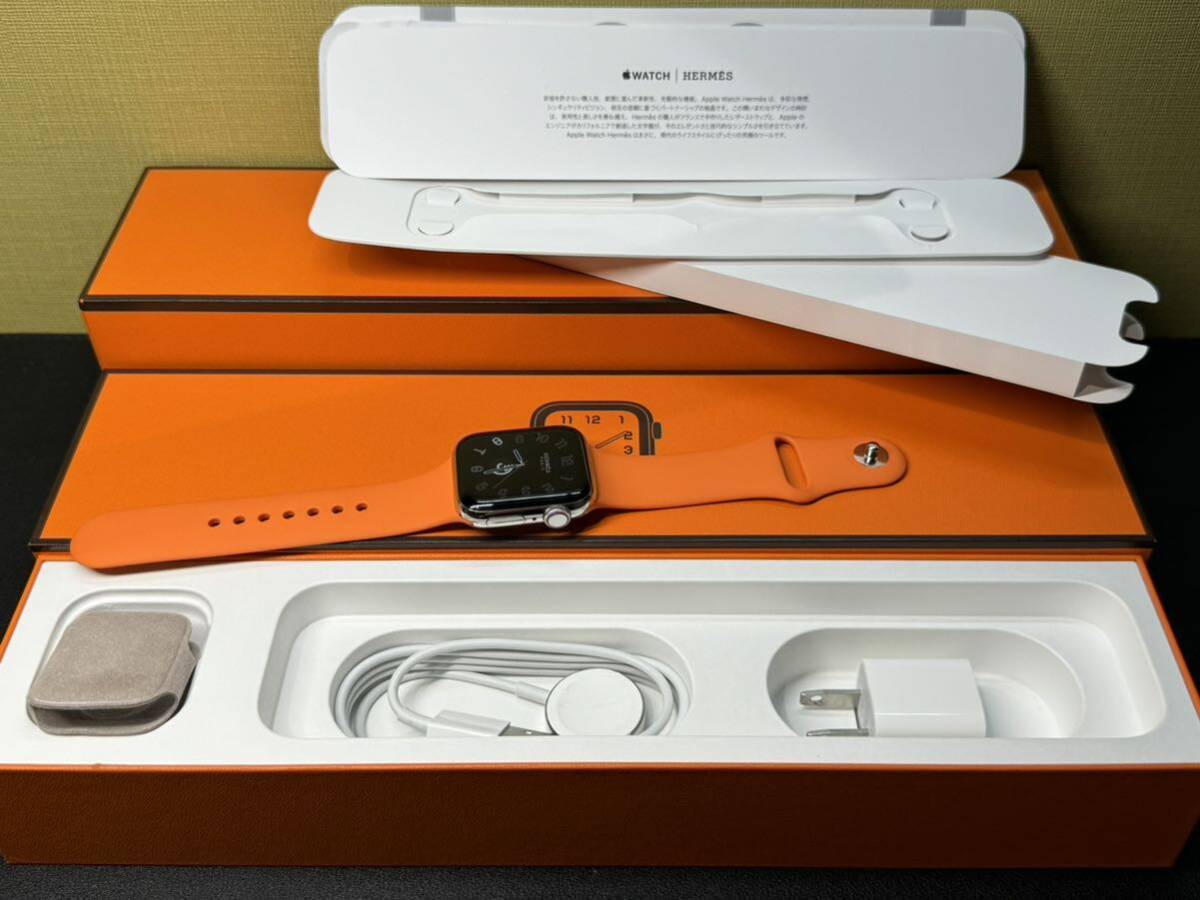 即決 純正オレンジバンド Apple watch エルメス シリーズ5 即決 純正オレンジバンド Apple watch エルメス シリーズ5
