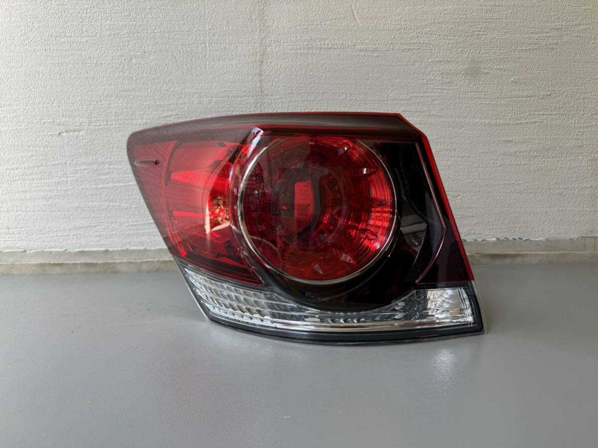 210系クラウン アスリート後期 テールランプ STANLEY LED 81561 210系クラウン アスリート後期 テールランプ STANLEY LED 81561