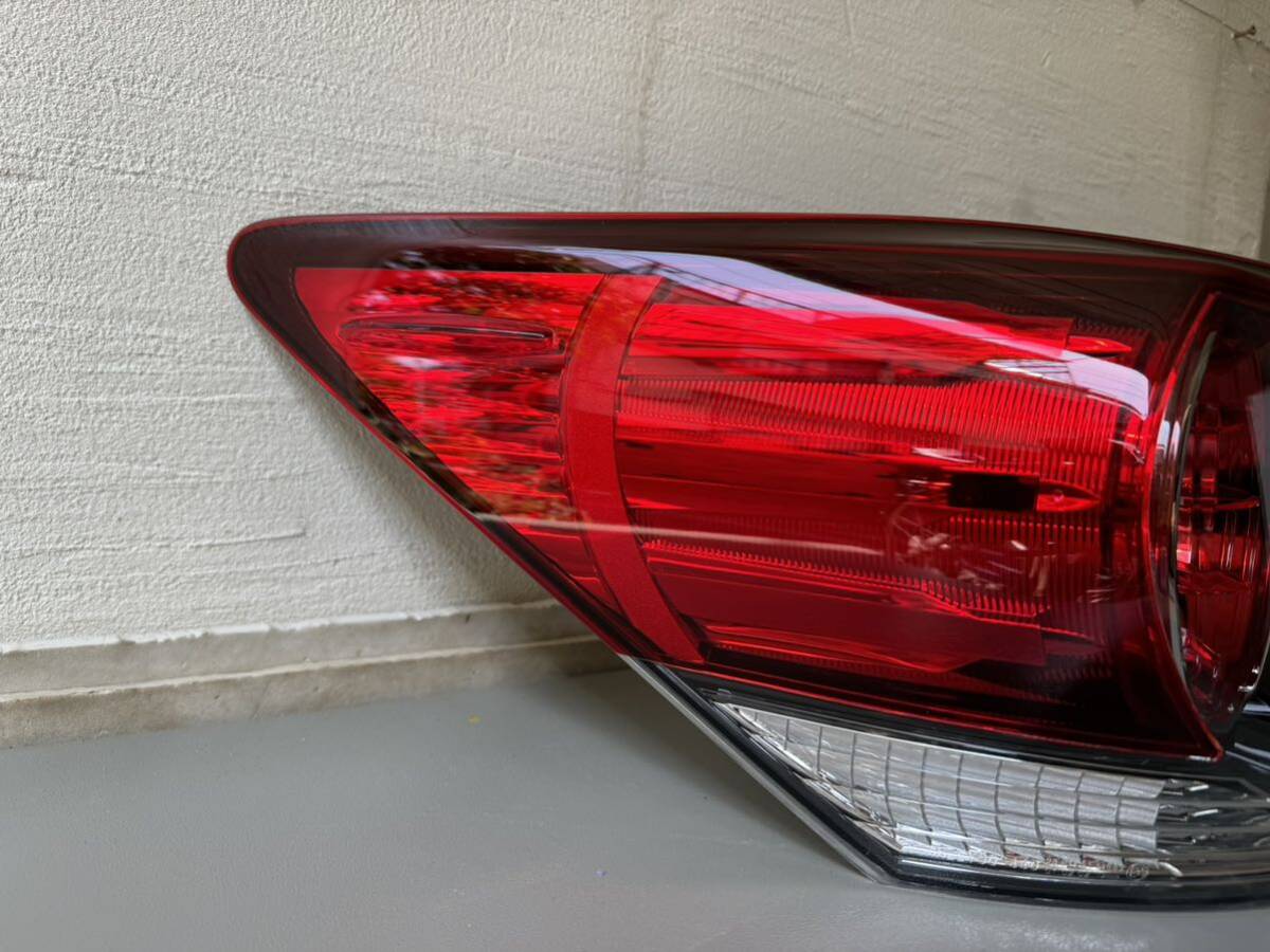 210系クラウン アスリート後期 テールランプ STANLEY LED 81561 210系クラウン アスリート後期 テールランプ STANLEY LED 81561