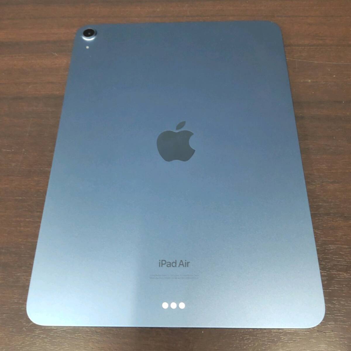 中古 iPad air 第5世代 256GB Wi-Fi MM9N3J/A ブルー_画像3