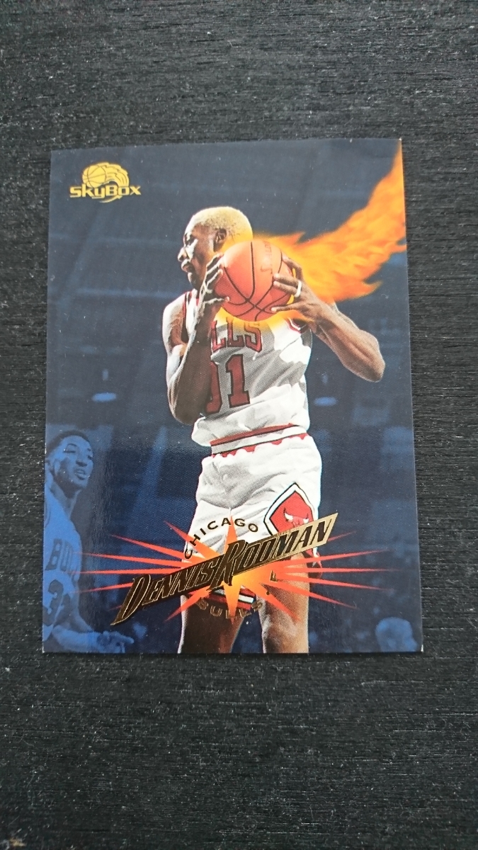 1996年当時物!!SKY BOX製 NBA CHICAGO BULLS「DENNIS・RODMAN」トレーディングカード1枚/デニス・ロドマン ブルズ_画像1