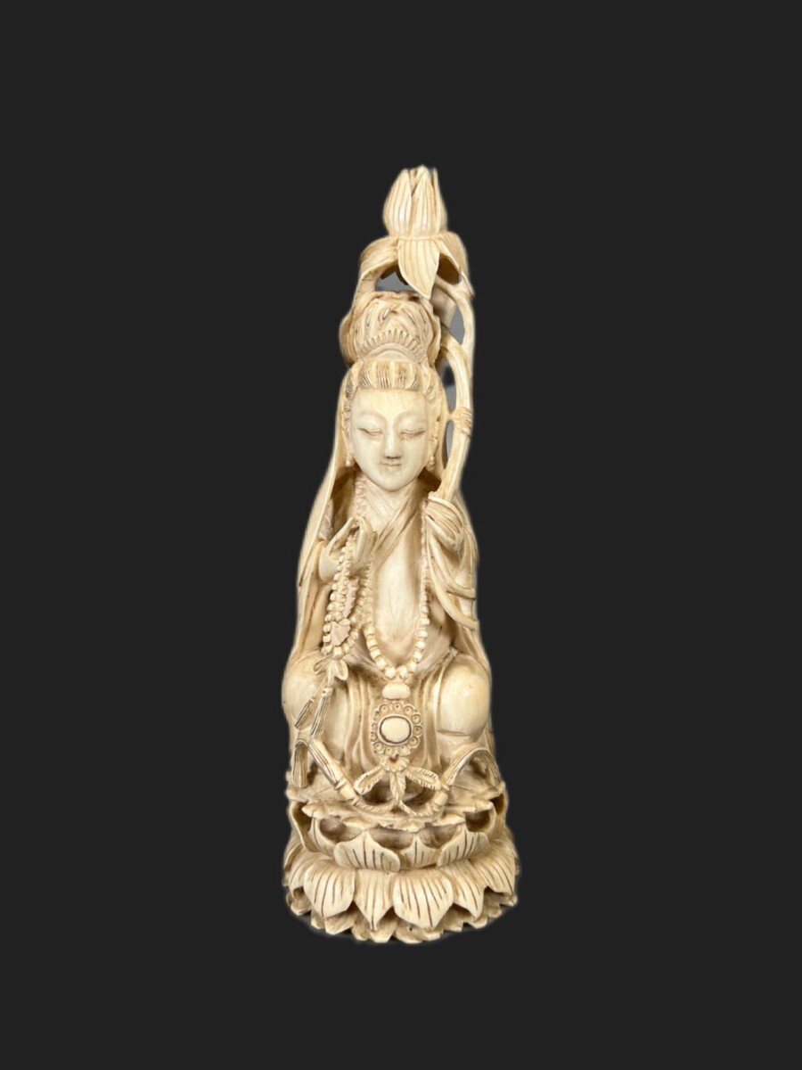 F0769 観音像 仏像 時代物 東洋雕刻 細密彫刻 中国美術 重 516g B3_画像1