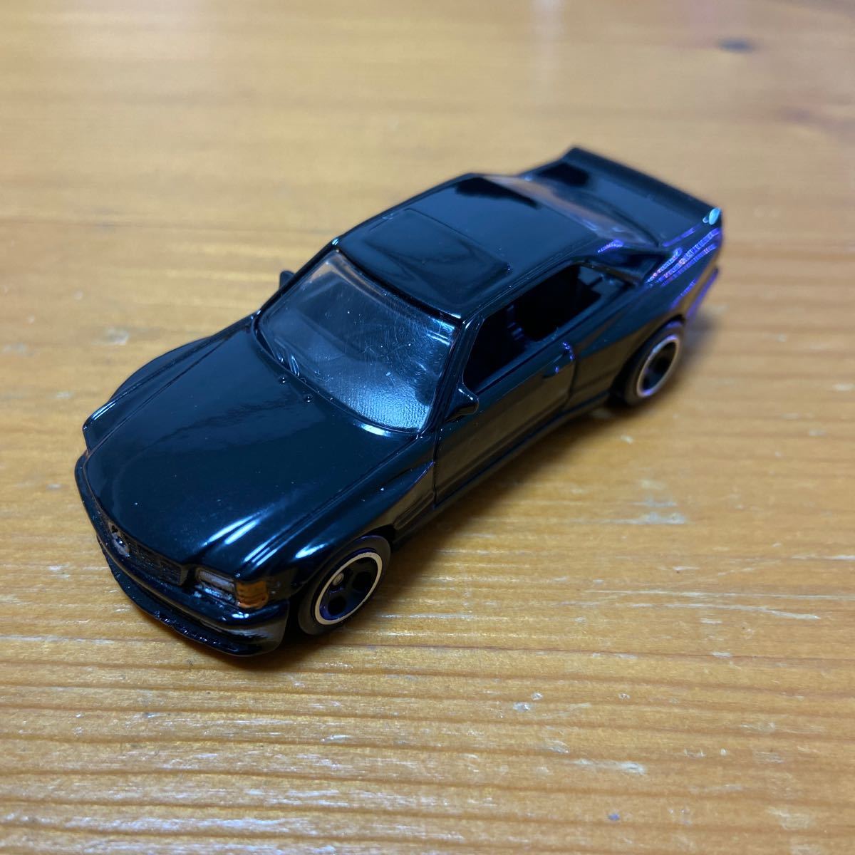 HOTWHEELS ホットウィール 1989 Mercedes-Benz メルセデス ベンツ 560 SEC AMG ミニカー ダイキャスト トミカサイズ_画像1