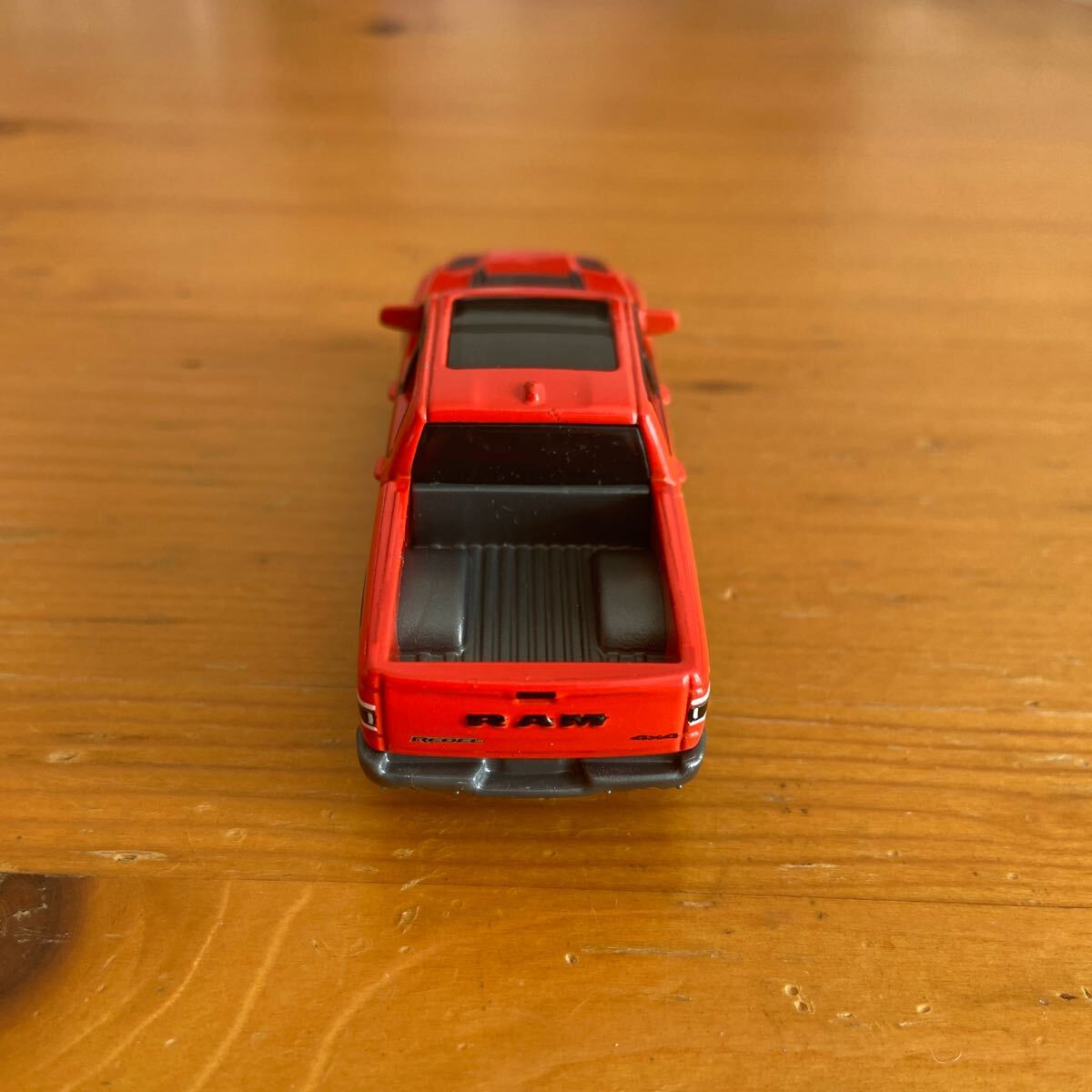 MATIHBOX 2020 Ram Rebel 4x4 トラック ミニカー ダイキャスト マッチボックス トミカサイズ 赤 Red_画像7