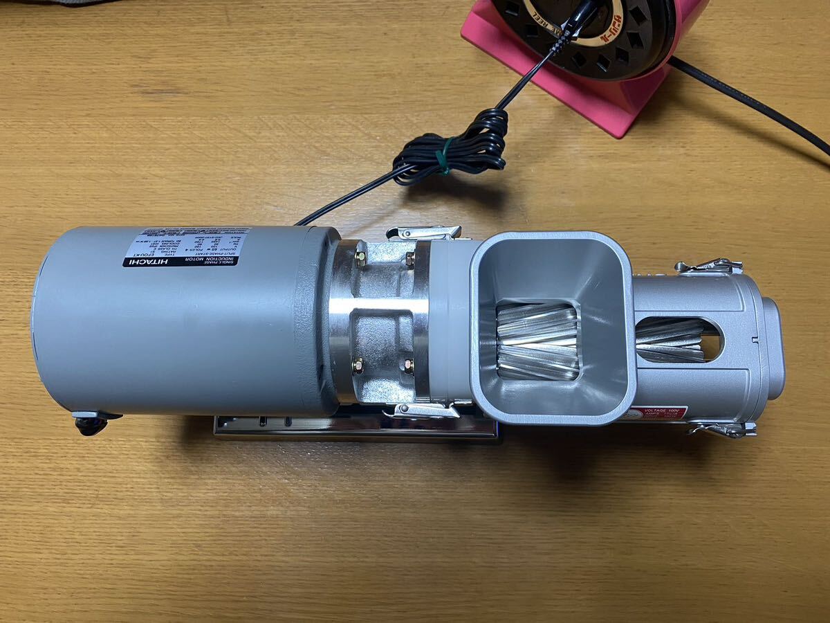 スズキ糧食研究所のジュースマシン(動作済み) HITACHI EFOU KT| スズキ糧食研究所のジュースマシン(動作済み) HITACHI EFOU KT|