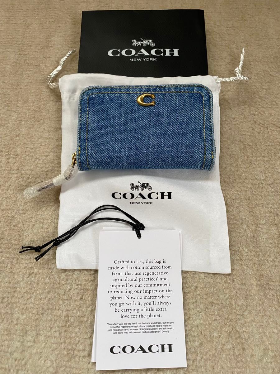 （キティ様専用）COACH エッシェンシャル　スモール　ジップ　アラウンド　カードケース・デニム＆ハートプリントウォレット