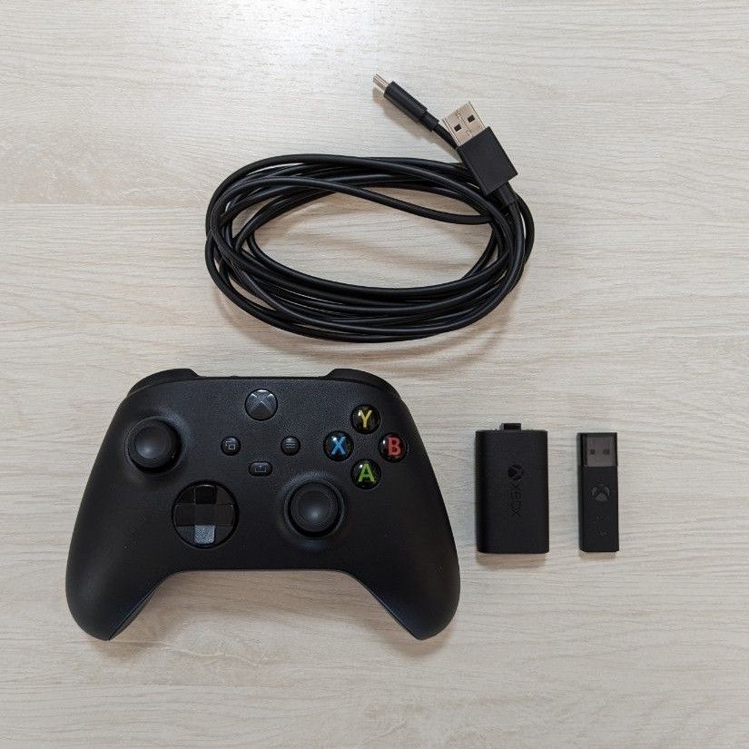 【全セット】Xbox ワイヤレス コントローラー + ワイヤレス アダプタ + 充電式バッテリー + USB-C ケーブル 