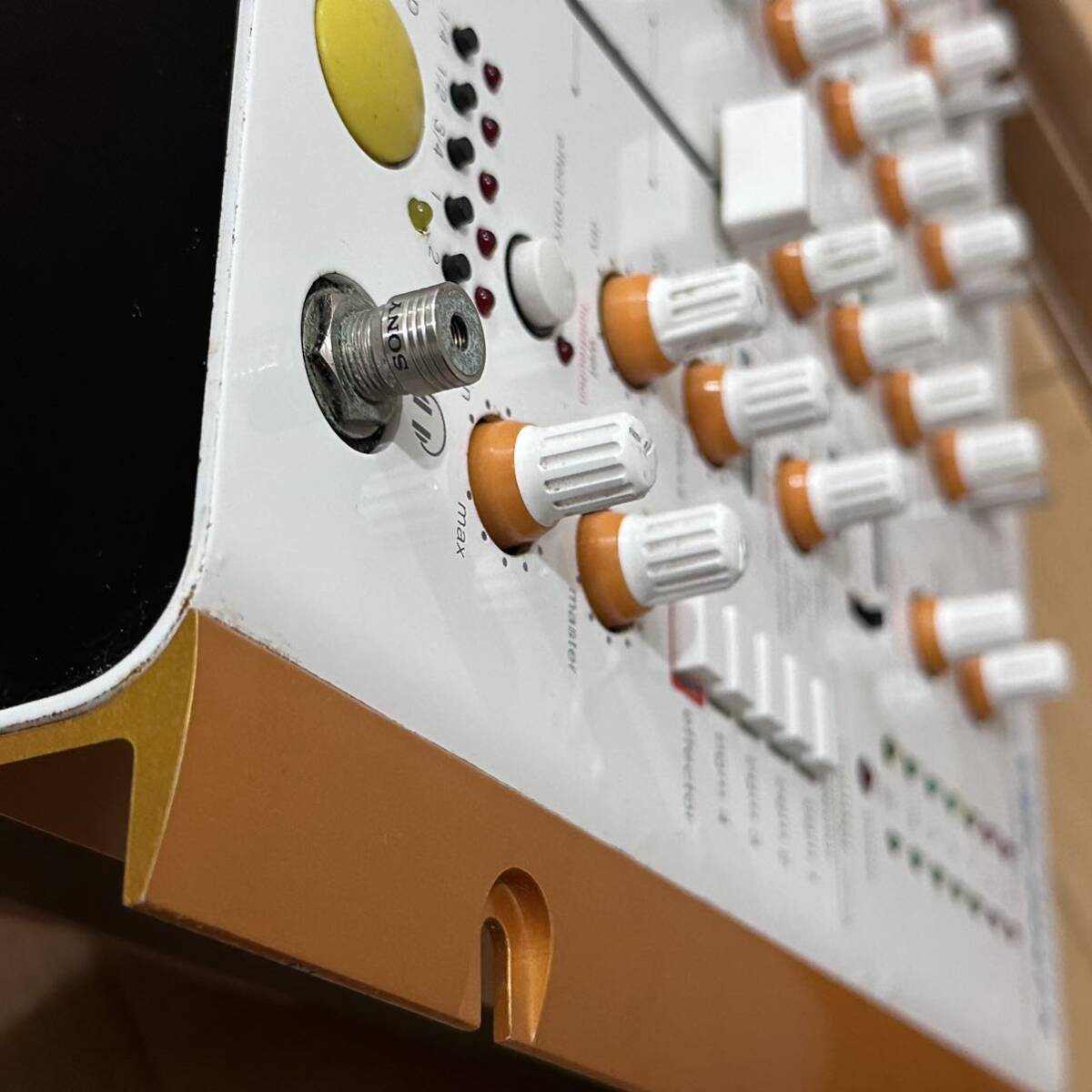 Vestax VMC-004FX ミキサーの画像6