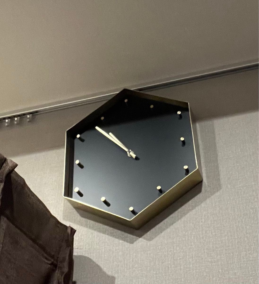 フランフラン　中古　壁紙時計　マットゴールド×ブラック　アンティーク調