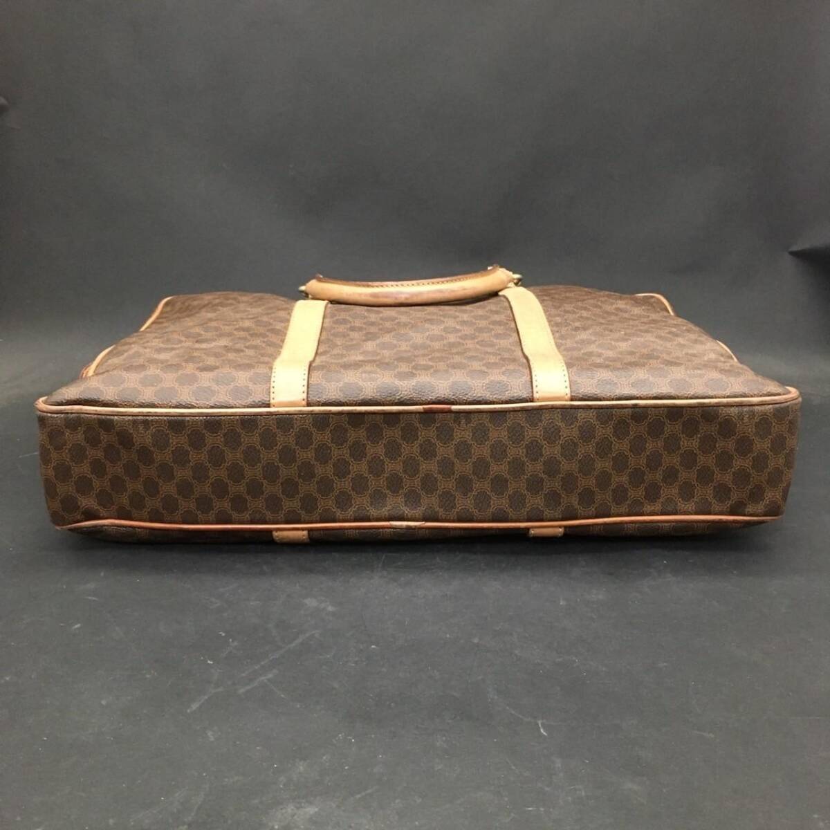 ER0229-3-3 CELINE Celine Macadam рисунок PVC кожа Brief сумка портфель ручная сумочка H26cm W40cm D7cm 100 размер 