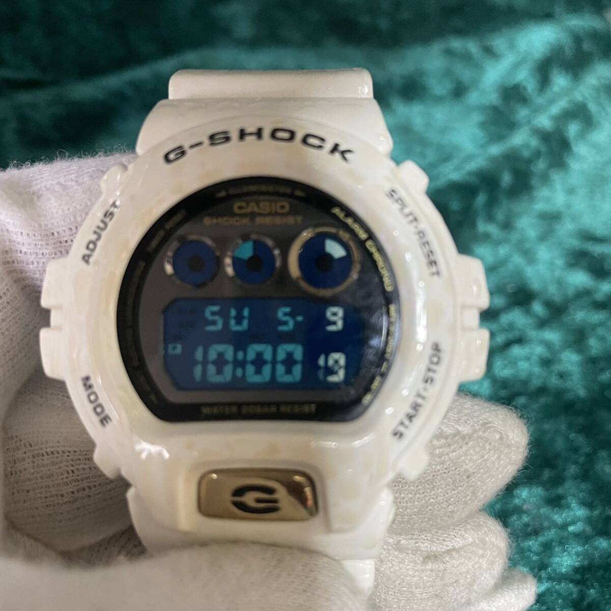 28 CASIO G-SHOCK DW-9600CR カシオ ジーショック ガラス綺麗 デジタル クオーツ メンズ ホワイト 訪問買い取り品_画像9