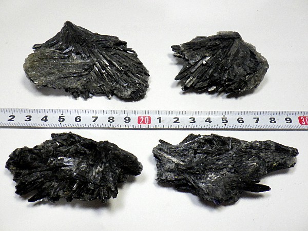 ブラックカイヤナイト ５７０ｇ １１個セット 藍晶石 BLACK KYANITE ブラジル産 送料無料の画像3