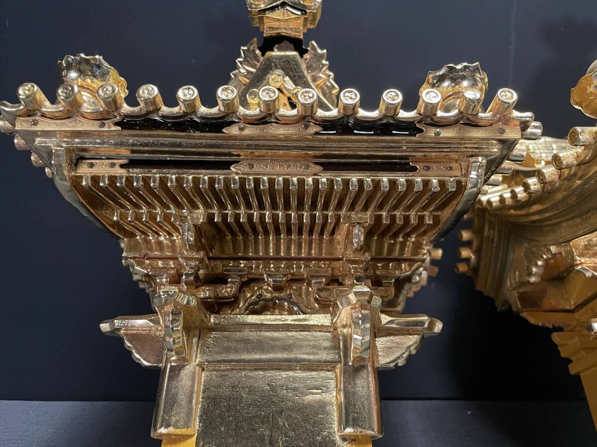 まごころ堂 伝統工芸品の仏壇部品 屋根 木製本金箔 金具付 対(K まごころ堂 伝統工芸品の仏壇部品 屋根 木製本金箔 金具付 対(K