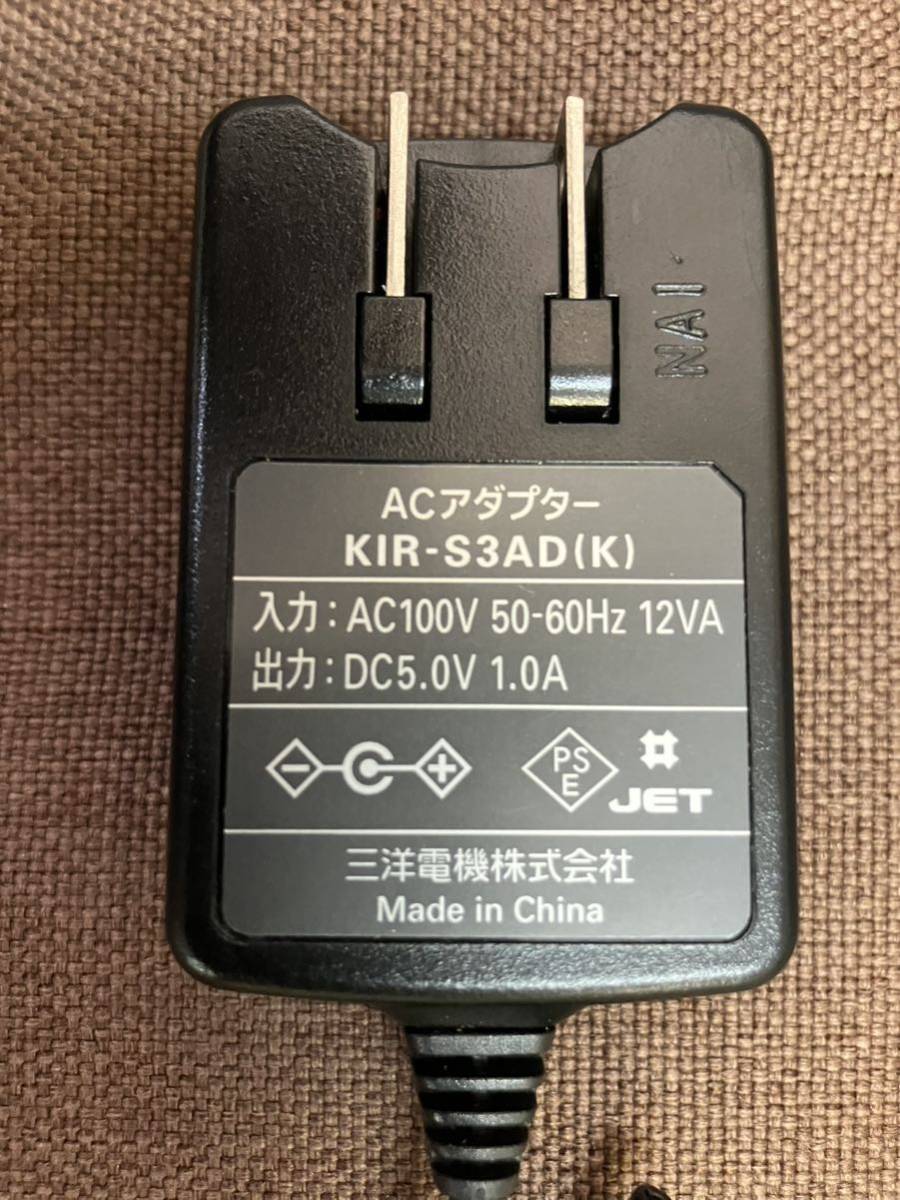  free shipping Sanyo power supply adapter KIR-S3AD (K) DC 5.0V 1.0A Sanyo Electric AC adaptor picture reference NC NR