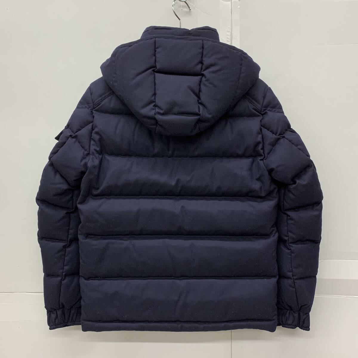 237-BY01) MONCLER MONTGENEBRE サイズ0 E20914033805 54272 モンクレール モンジュネーブル ダウンジャケット ウール ネイビー XS_画像2