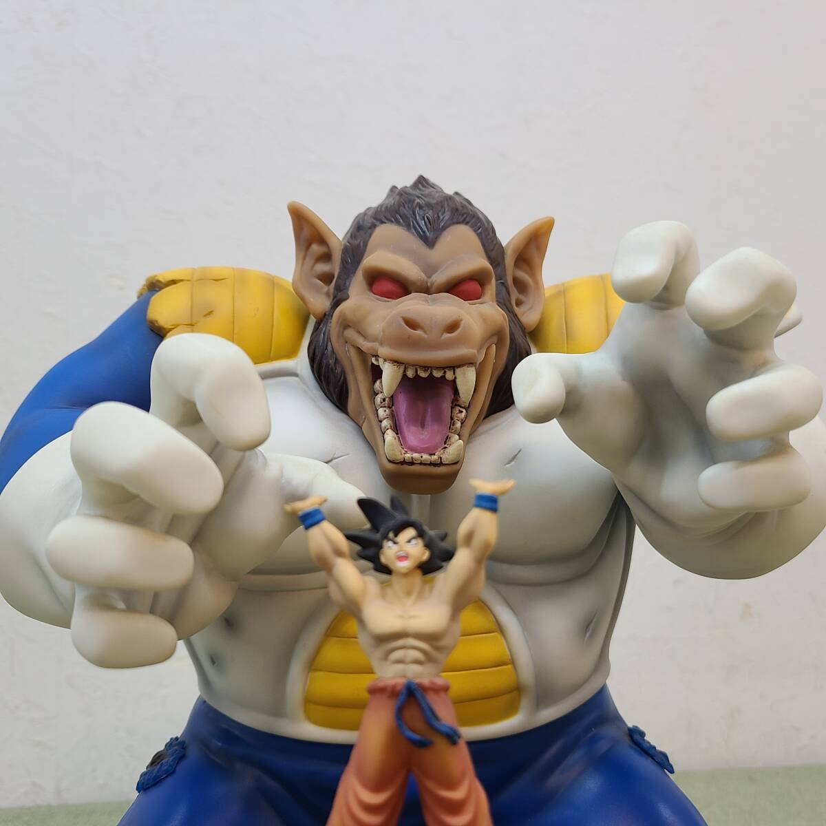 084-E99) 現状品 一番くじ ドラゴンボール改 対決編 A賞 大猿ベジータVS孫悟空 フィギュア 本体のみ バンダイ_画像5