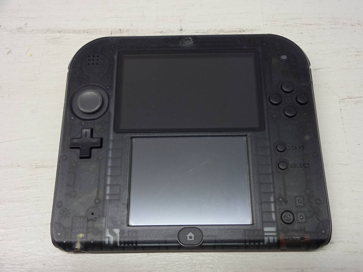 073-N15) 中古品 Nintendo 2DS 本体のみ 動作OK_画像1