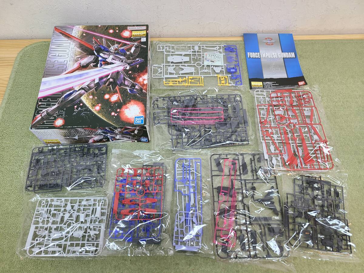 113-Y16) 未組立品 1/100 MG 機動戦士ガンダムSEED DESTINY フォースインパルスガンダム プラモデル 完品 プラモ バンダイ_画像2