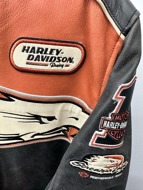 217-HK7)Harley Davidson ハーレーダビッドソン VICTORY LAP レザージャケット シングルライダース レザー 革 ブラック パッチワーク 刺繍_画像4