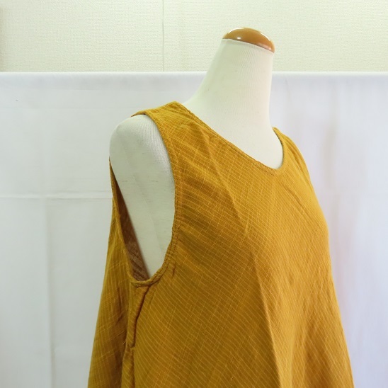 = new goods = no sleeve tunic = ethnic Asian cotton piling put on stylish =A108