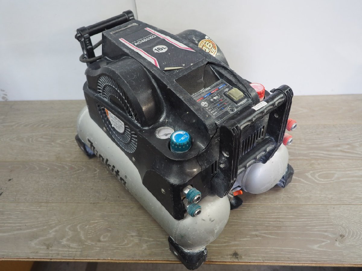 ☆【K0228-16】 makita マキタ エアーコンプレッサー AC460XG 100V 常圧 高圧 ジャンク