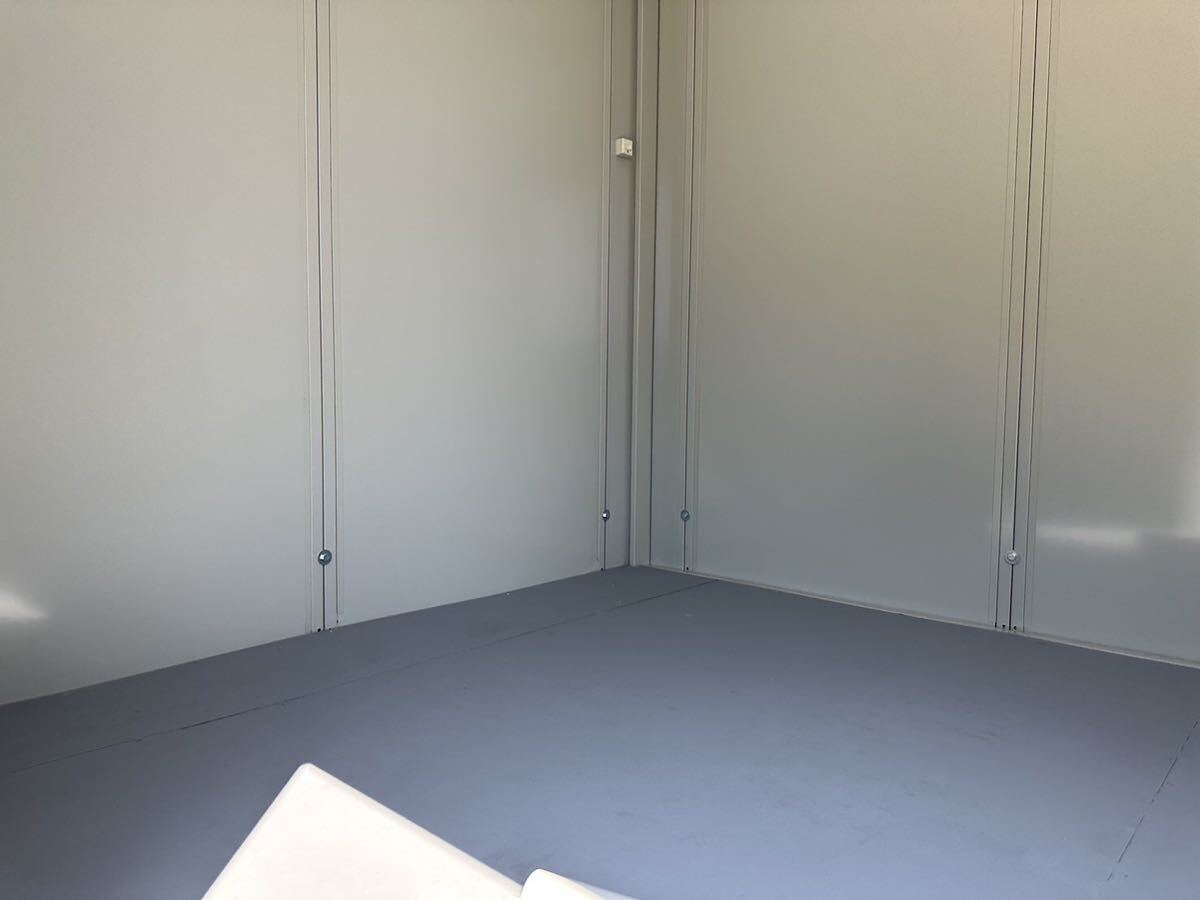 three . Fronte a made unit house CT-42J shutter container prefab super house bike warehouse storage room room arrangement modification reverse side . door free 
