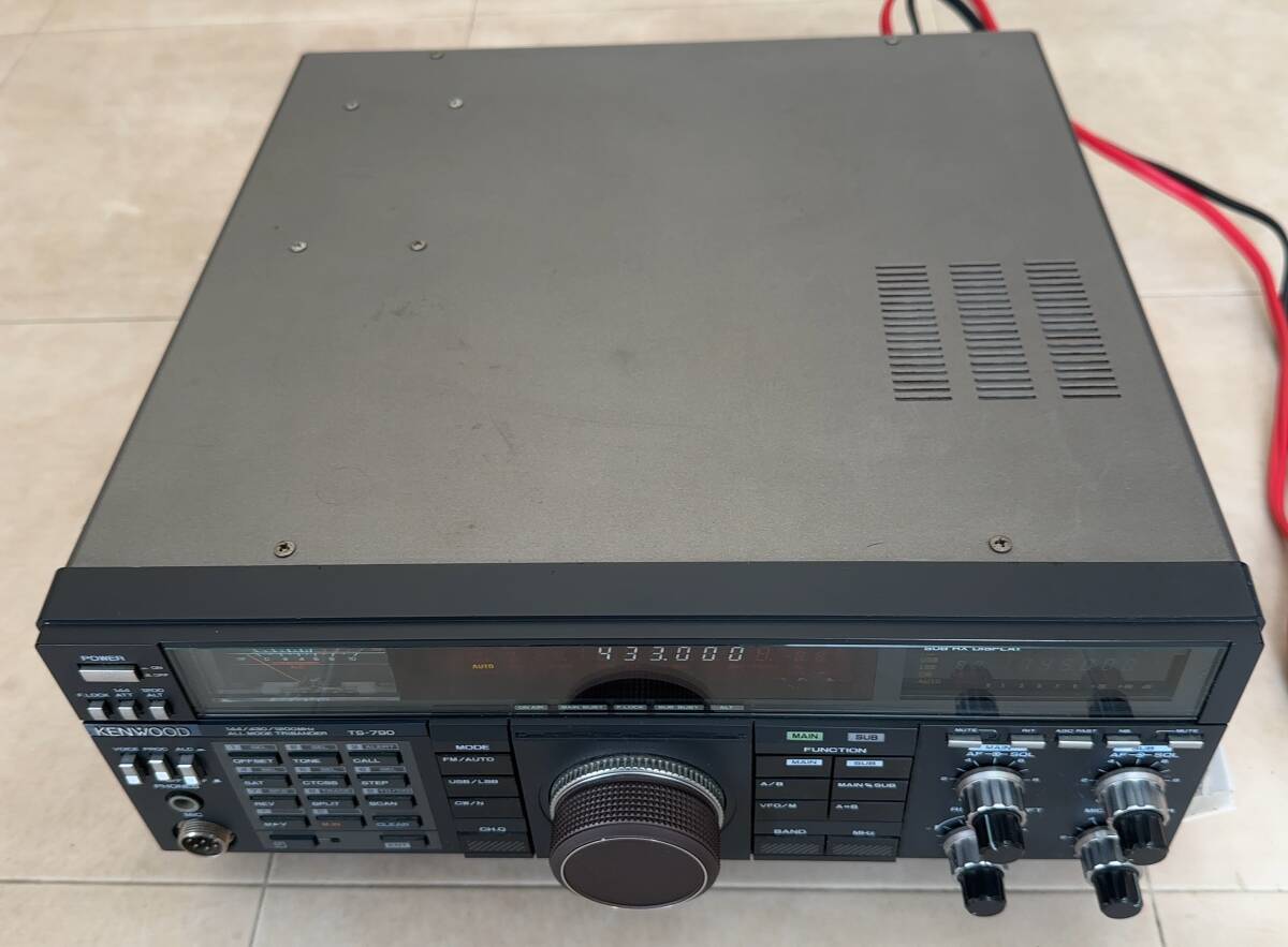 KENWOOD TS-790 144 430 1200MHz SSB,CW,FM オールモード トランシーバー 無線機 ケンウッド　中古品_画像6