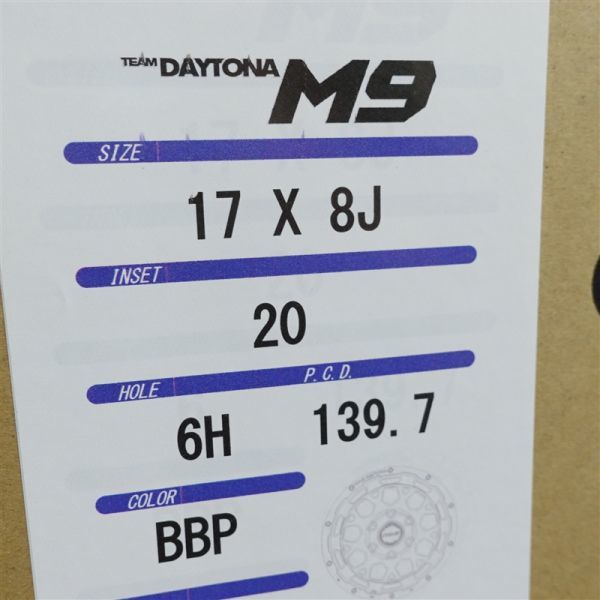 希少な廃版品！DAYTONA M9 BBP 17インチ 4本セット 新品価格◎送料無料 +20 6H/139.7 RAYS レイズ デイトナ 150プラド GUN125ハイラックスの画像10