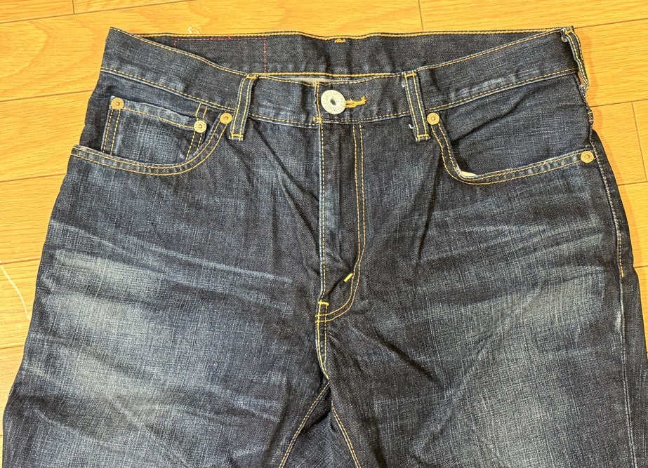 ★LEVI's （リーバイス）505 白布パッチ　デニムパンツ 濃インディゴ サイズ34★_画像3