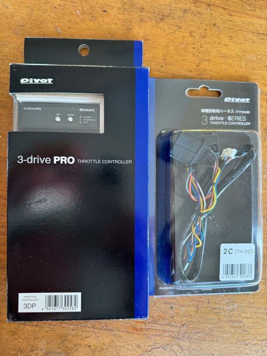 ジムニー JB64/JB74 PIVOT ピボット スロコン 3DP Pro ジムニー JB64/JB74 PIVOT ピボット スロコン 3DP Pro