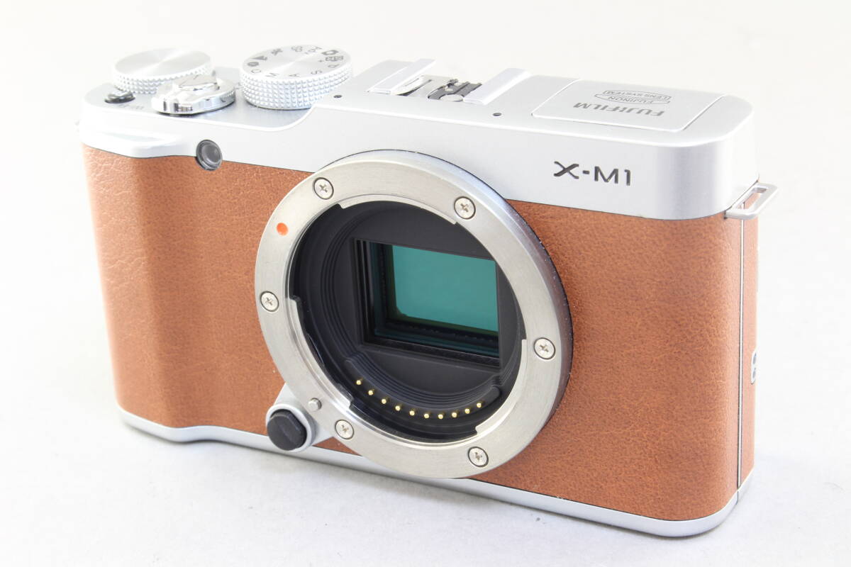 AA (極上美品) FUJIFILM 富士フィルム X-M1 ボディ ブラウン 初期不良返品無料 領収書発行可能_画像5