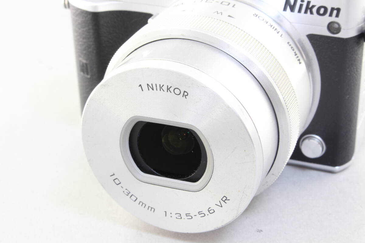 B (並品) Nikon ニコン 1 NIKKOR 10-30mm F3.5-5.6 VR PD シルバー 光学クリアー 初期不良返品無料 領収書発行可能_画像5