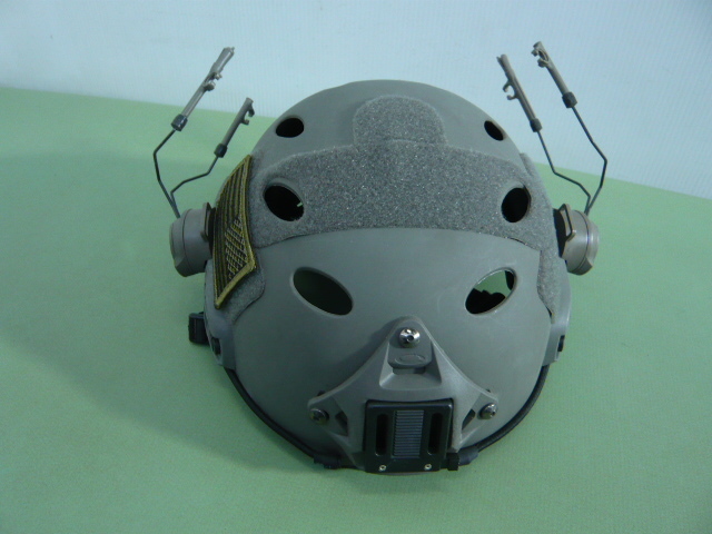 474◆ヘルメット サバゲ サバイバルゲーム タクティカルヘルメット サバゲー 防具 装備 ◆中古◆Fの画像1