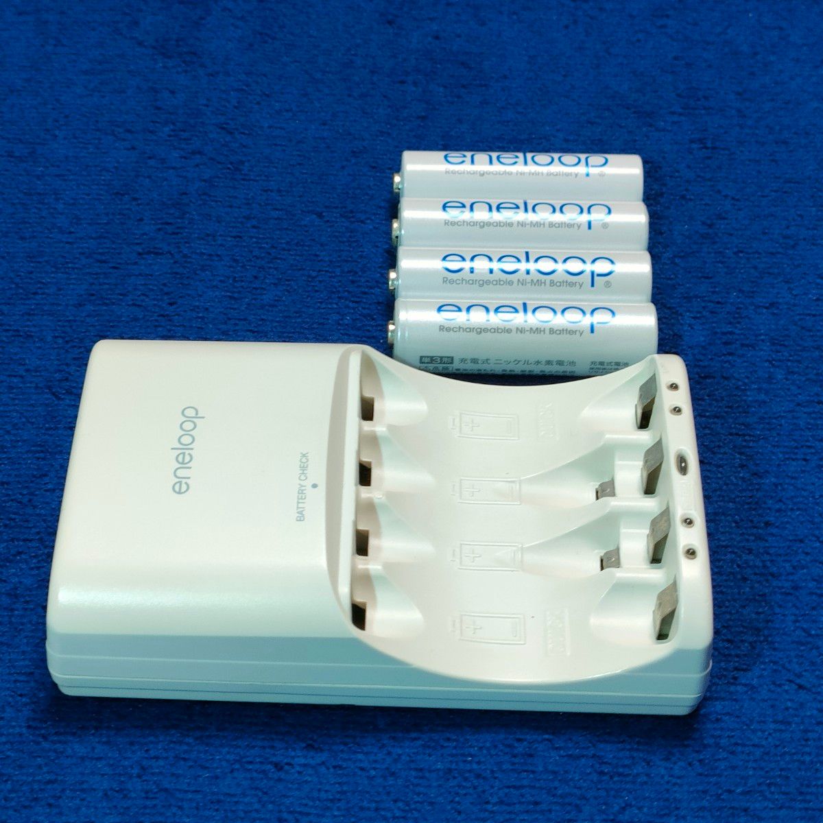 SANYO リフレッシュ機能付き 急速充電器・SANYO ニッケル水素 SANYO リフレッシュ機能付き 急速充電器・SANYO ニッケル水素
