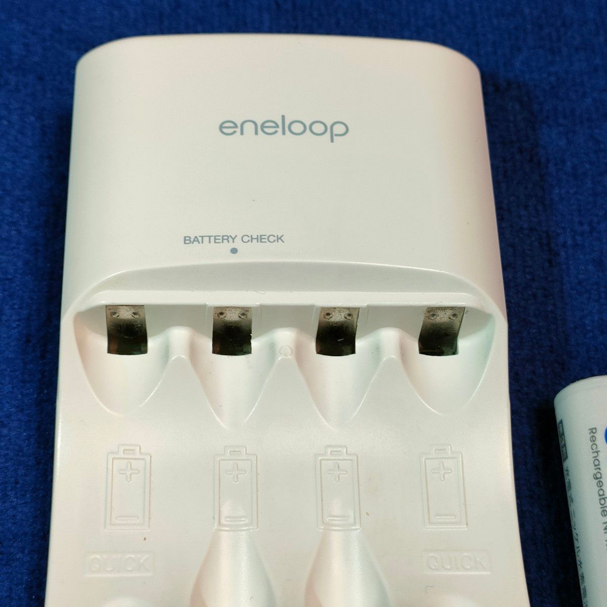 SANYO リフレッシュ機能付き 急速充電器・SANYO ニッケル水素 SANYO リフレッシュ機能付き 急速充電器・SANYO ニッケル水素