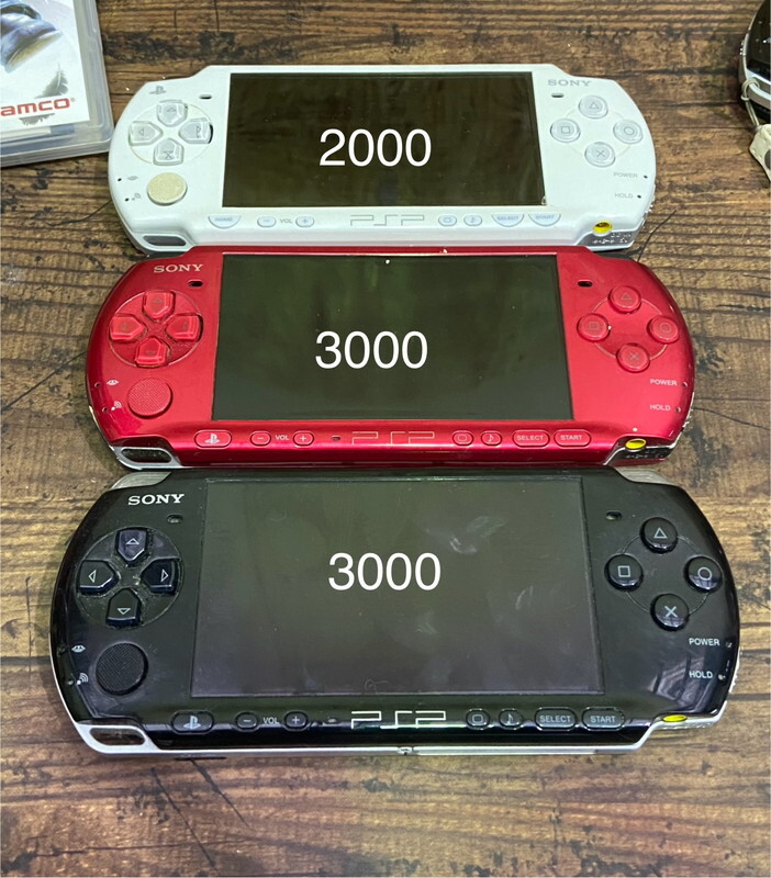 S-192◆1円～◆PSP 本体+ソフト まとめ PSP-3000 2000 1000 美品多 信長の野望 モンハン 喧嘩番長_画像10