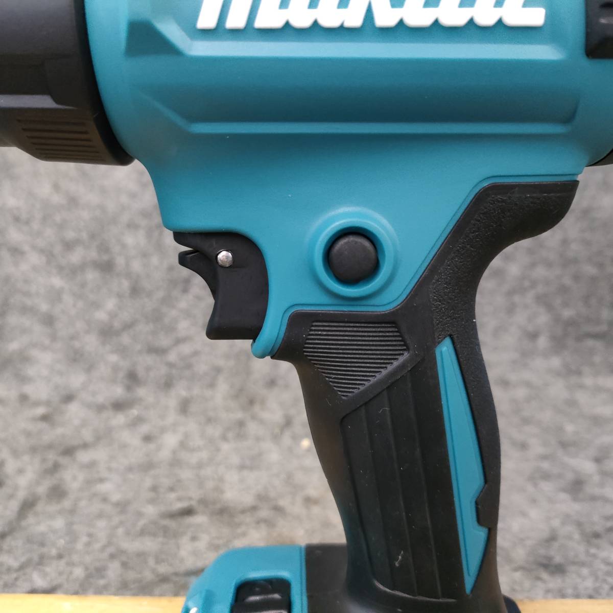 【未使用品】マキタ(makita) コードレスヒートガン HG181DZK【代引きOK!!】_画像5