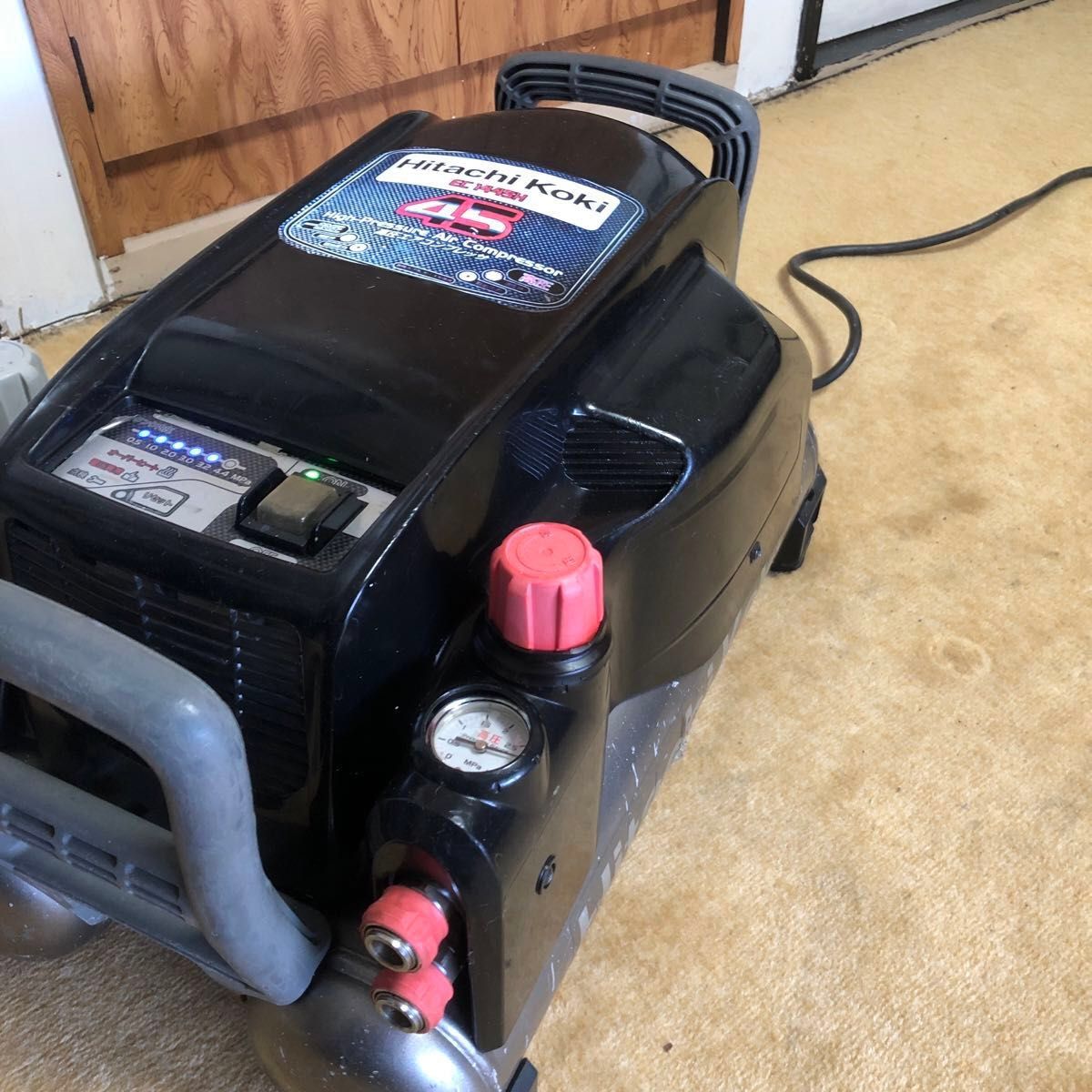 日立工機 高圧常圧EC1445Hエアーコンプレッサー 黒い色|Yahoo 日立工機 高圧常圧EC1445Hエアーコンプレッサー 黒い色|Yahoo