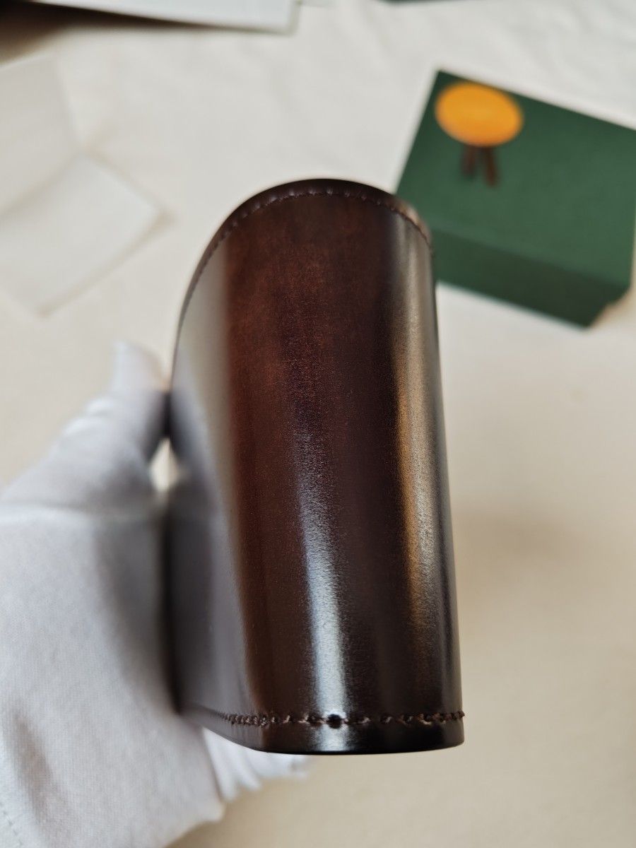 ロブスタレザー(Robusta leather)コードバン折り財布|Yahoo ロブスタレザー(Robusta leather)コードバン折り財布|Yahoo