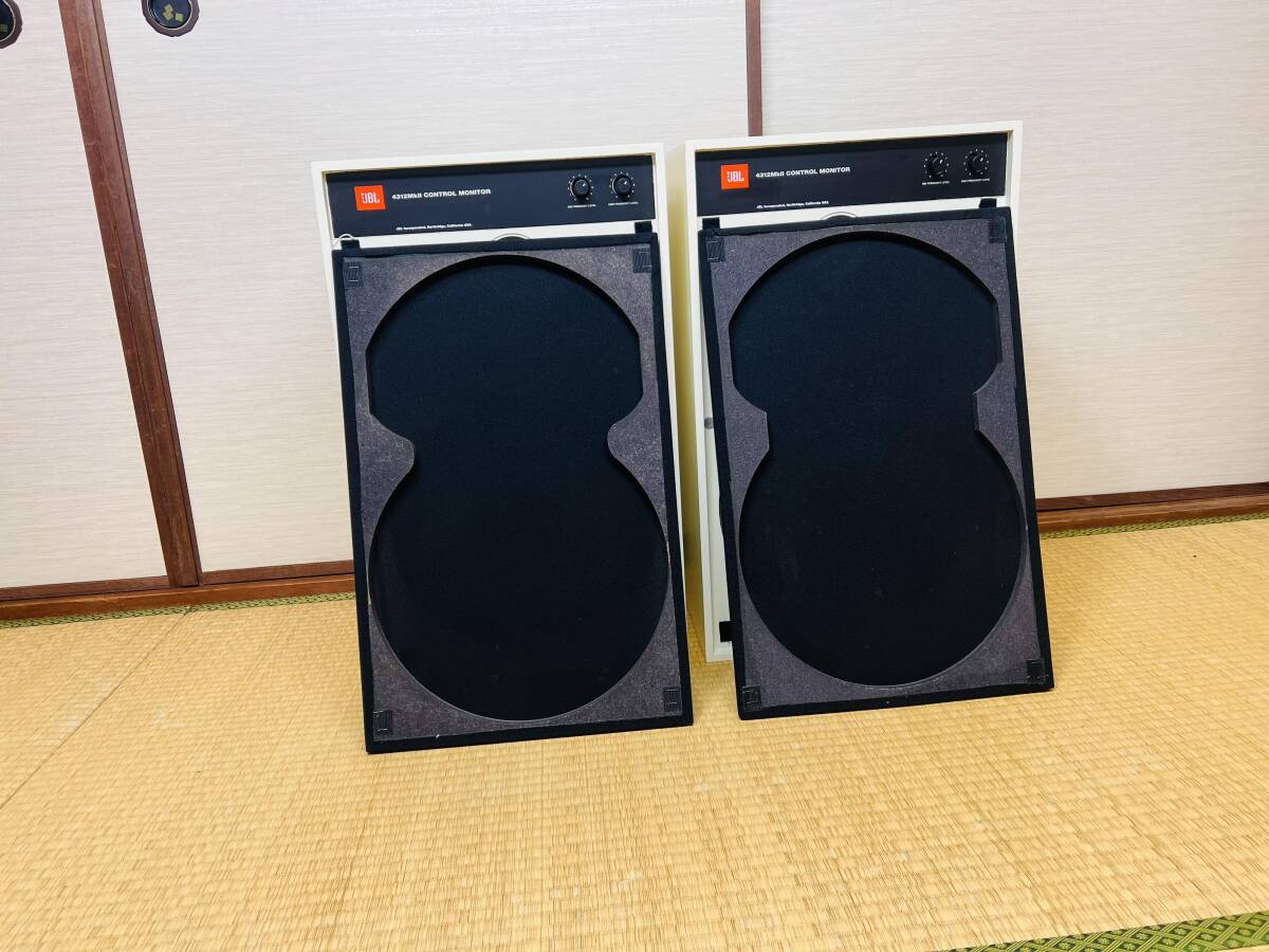 JBL 4312MKII スピーカーのペア。 美しい製品。 徹底したメンテナンス。の画像5