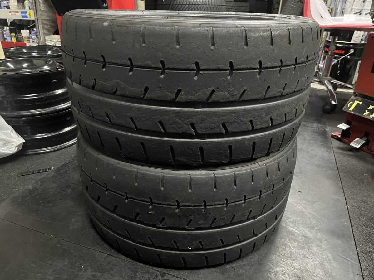 YOKOHAMA ADVAN A052 2本中古です。265/35R18 97Y _画像1