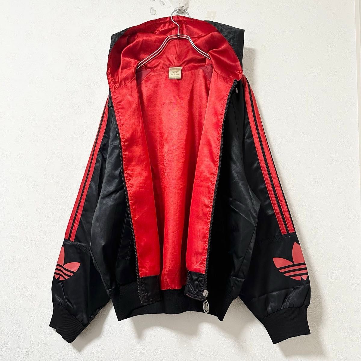 美品★極レア★80s★adidas/アディダス★デサント社製★ブルゾン★ナイロンジャケット★フーディー★RUNDMC★黒赤★XL