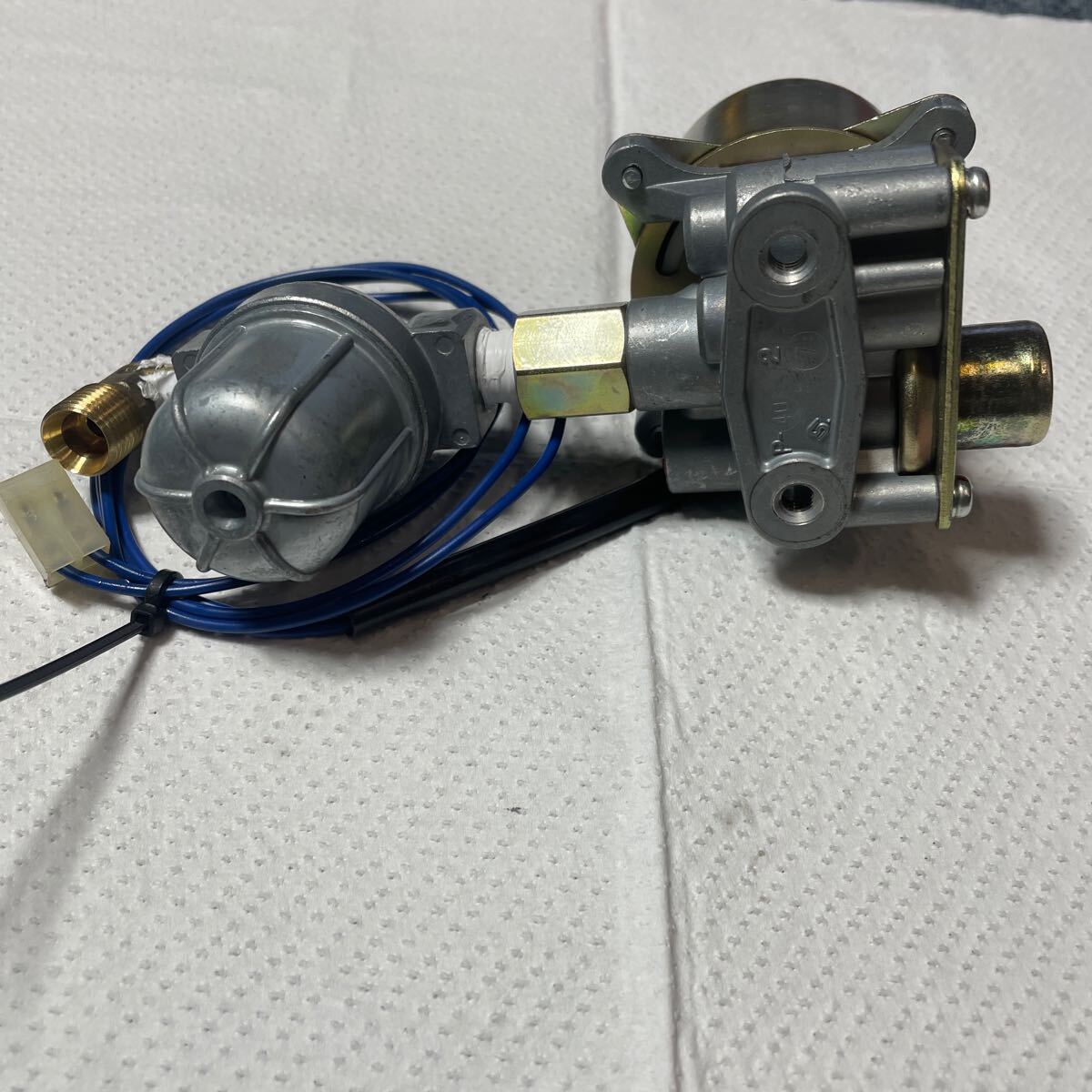 ジャンク コロナ 石油小型給湯機 UIB-NX37P 電磁ポンプ VSE63 ジャンク コロナ 石油小型給湯機 UIB-NX37P 電磁ポンプ VSE63