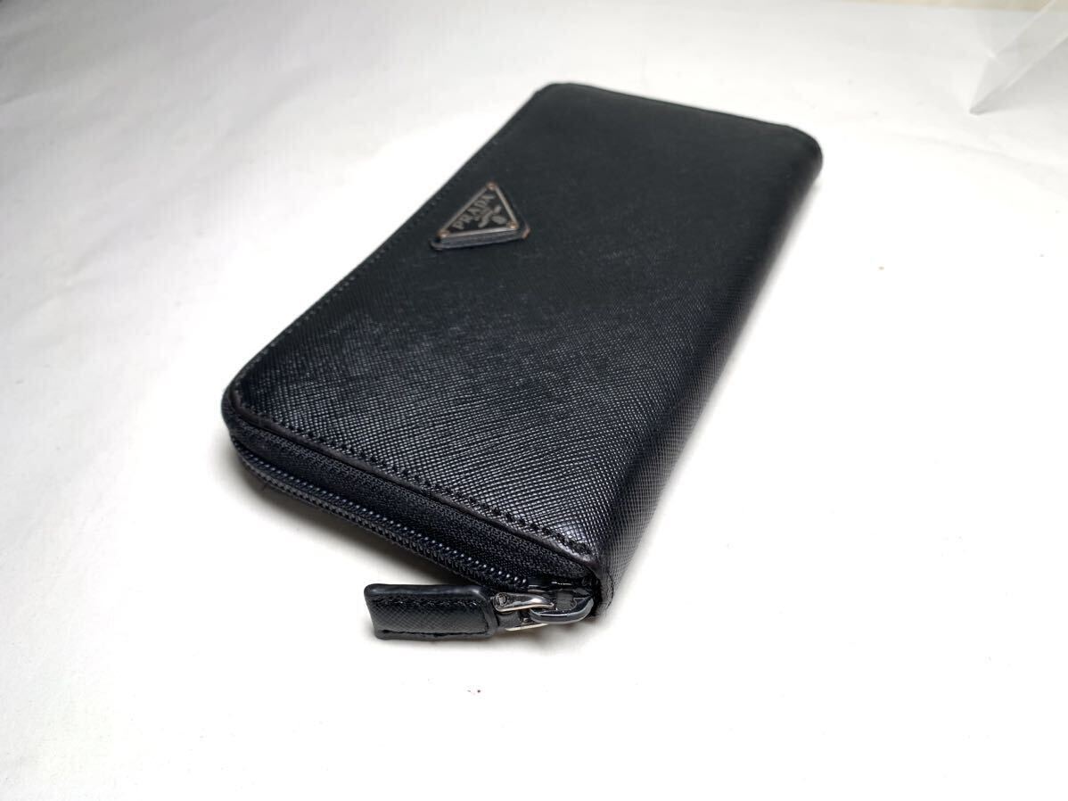 422 1円 ■美品■ PRADA プラダ 506 サフィアーノレザー ラウンドファスナー 二つ折り 財布 ウォレット 小銭入れ ブラック系_画像3